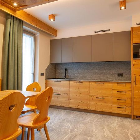 Dolomites Chalet Wolf Molveno Eksteriør bilde